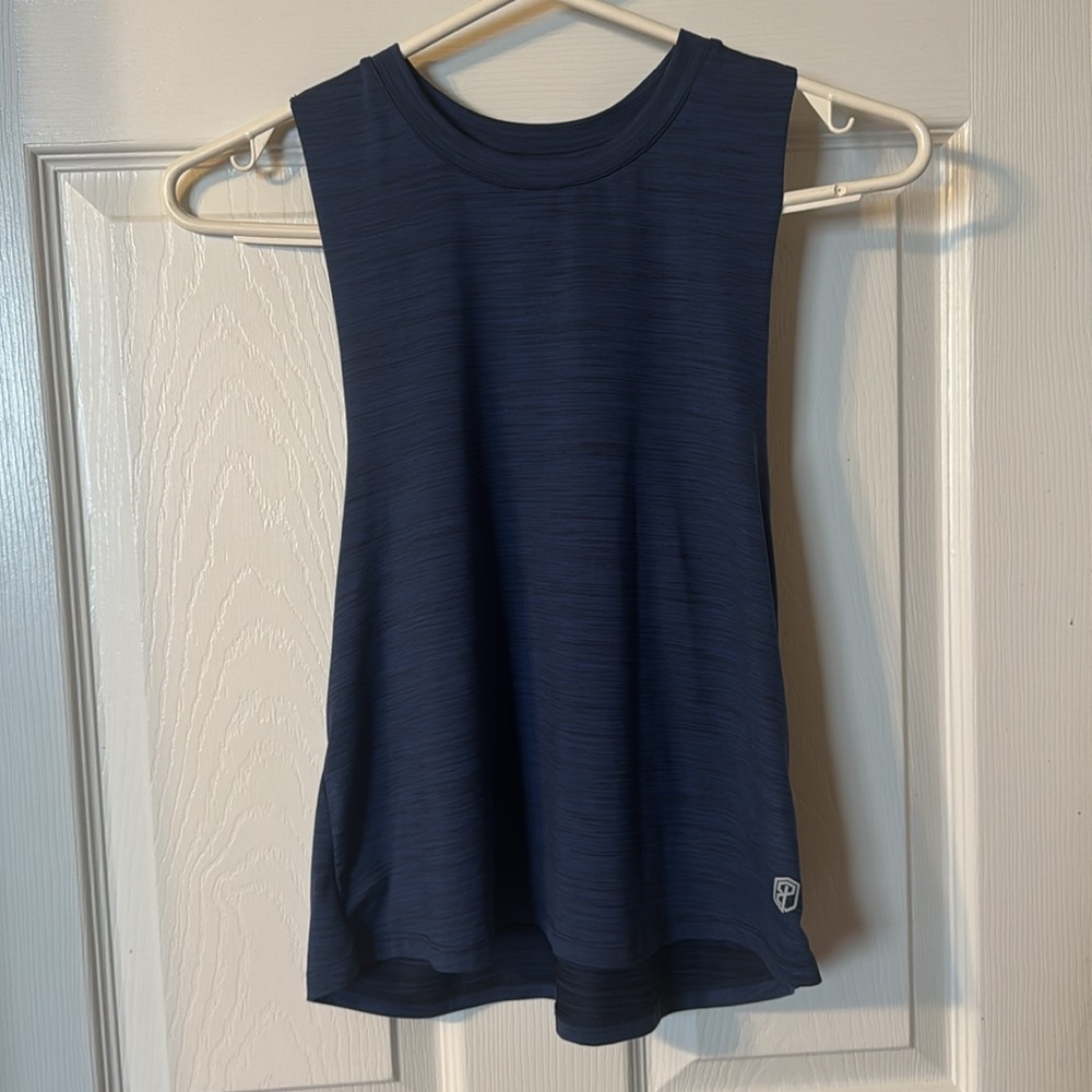 Born Primitive Women’s muscle crop tee.